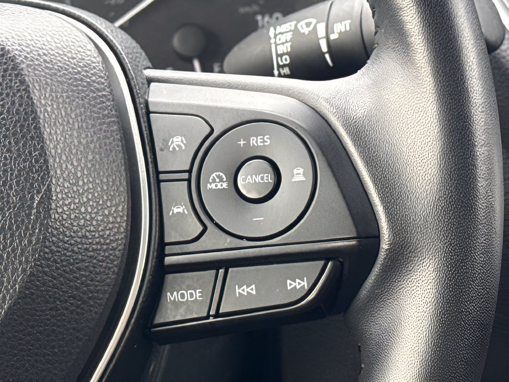 Used 2024 Toyota Corolla SE FWD image 14