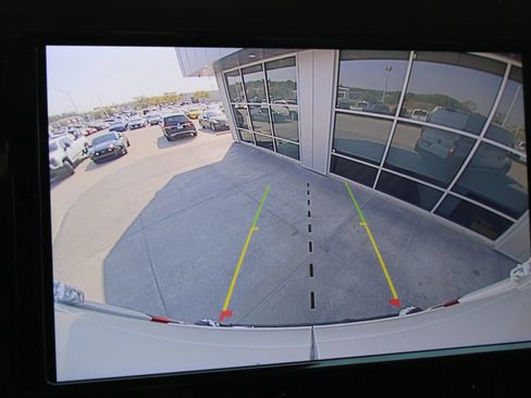 Used 2023 RAM ProMaster 1500 w/ Lane Management Group image 18