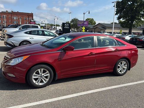 Used 2013 Hyundai Sonata GLS w/ Popular Equipment Pkg FWD image 22