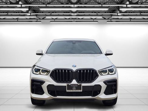 Used 2023 BMW X6 xDrive40i w/ Executive Package AWD/4WD image 4