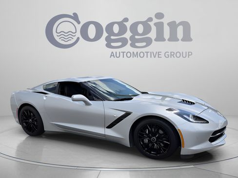 Used 2015 Chevrolet Corvette Stingray Coupe w/ 2LT Preferred Equipment Group RWD image 6