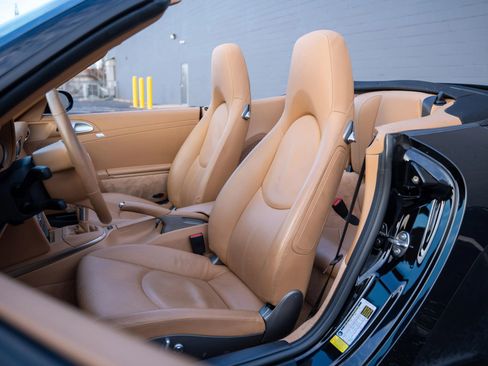 Used 2007 Porsche 911 Carrera S image 3