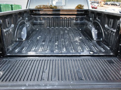 Used 2017 Ford F150 Lariat image 45