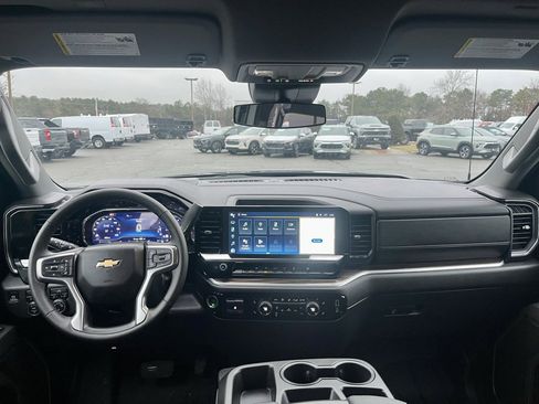 Certified 2025 Chevrolet Silverado 1500 LT image 21