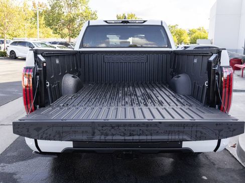 New 2026 Toyota Tundra Platinum image 7