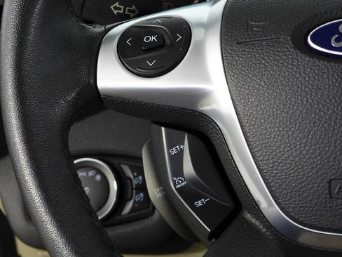 Used 2014 Ford Escape Titanium FWD image 30