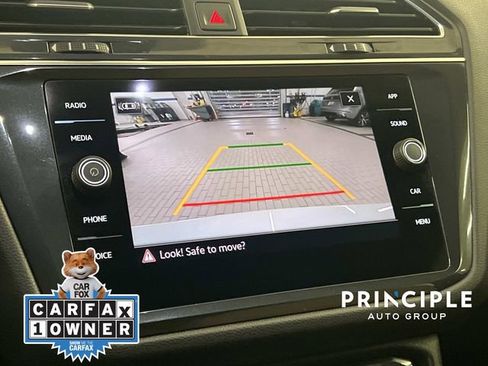 Used 2022 Volkswagen Tiguan SE image 24