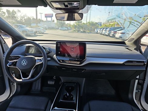 Used 2024 Volkswagen ID.4 S image 12