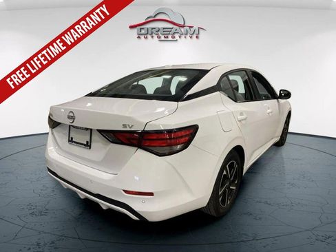 Used 2024 Nissan Sentra SV FWD image 18