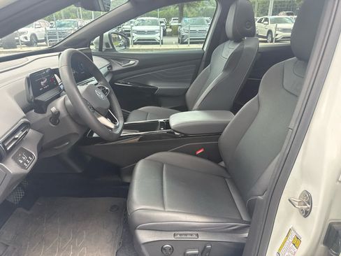 Used 2023 Volkswagen ID.4 Pro S AWD/4WD image 18