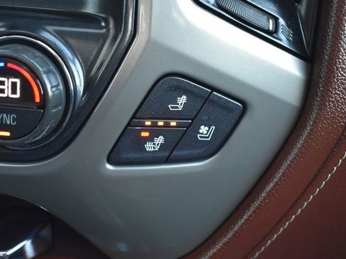 Used 2016 Chevrolet Silverado 1500 High Country image 29