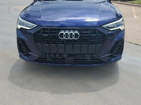 Used 2021 Audi Q3 2.0T Premium Plus w/ Premium Plus Package AWD/4WD image 4