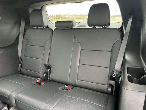 New 2026 Buick Enclave Sport Touring w/ Power Package image 8