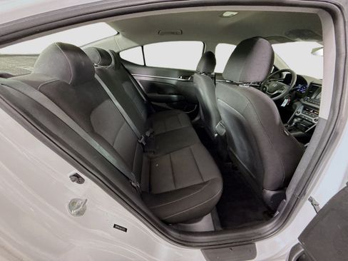 Used 2018 Hyundai Elantra SEL w/ Cargo Package FWD image 26