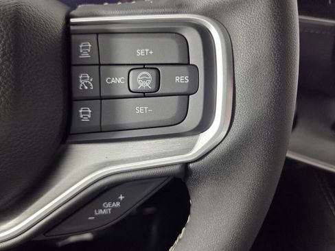New 2026 Jeep Grand Wagoneer Limited AWD/4WD image 12