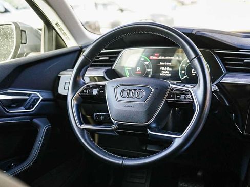 Used 2024 Audi Q8 e-tron Premium Plus AWD/4WD image 15