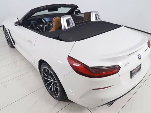 Used 2020 BMW Z4 sDrive30i w/ Convenience Package image 26
