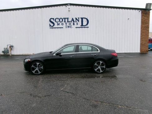 Used 2025 Mercedes-Benz C 300 Sedan image 1