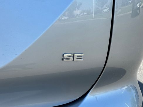 Used 2024 Mitsubishi Outlander SE image 30