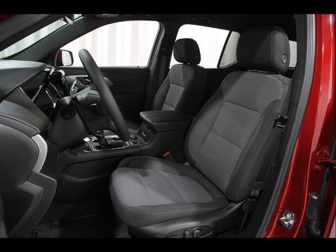 Certified 2023 Chevrolet Traverse LT AWD/4WD image 5