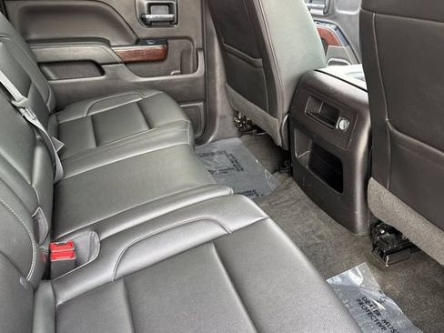 Used 2018 GMC Sierra 1500 SLT AWD/4WD image 18
