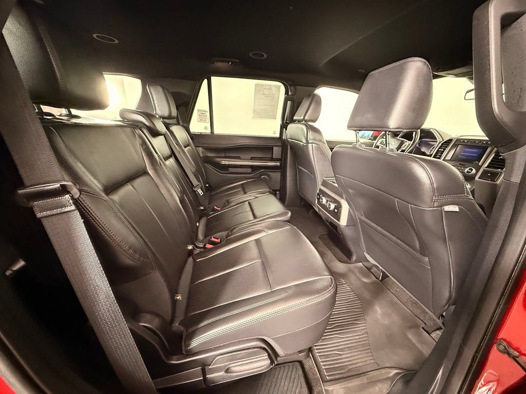 Used 2021 Ford Expedition XLT AWD/4WD image 25