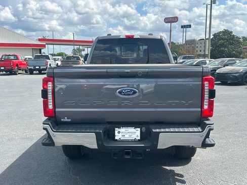 Certified 2023 Ford F250 Lariat w/ Lariat Ultimate Package AWD/4WD image 6