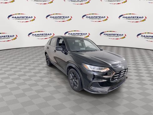 Used 2023 Honda HR-V Sport image 2
