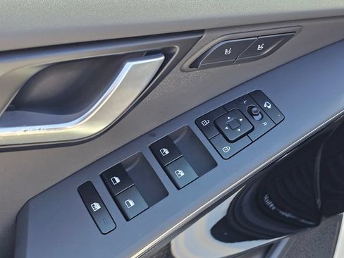 Certified 2023 Kia Niro Wave w/ Wave Preserve Package FWD image 33