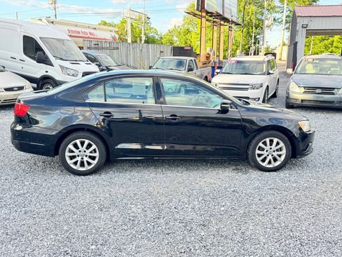 Used 2014 Volkswagen Jetta SE FWD image 4
