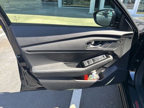 Used 2024 Honda Accord Touring image 4