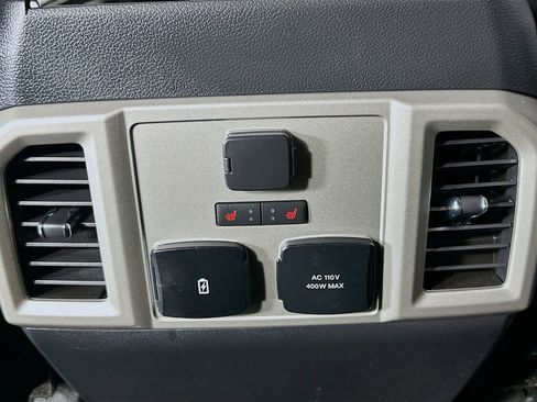 Used 2020 Ford F150 Lariat w/ Equipment Group 502A Luxury AWD/4WD image 26