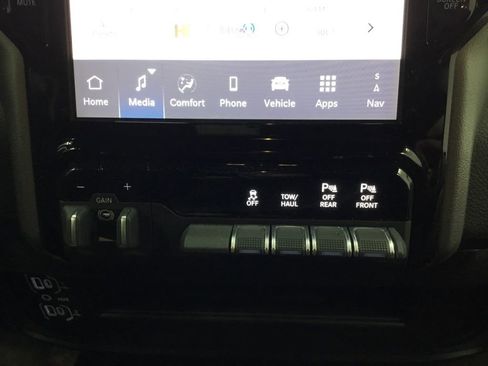 Used 2025 RAM 2500 Big Horn image 23