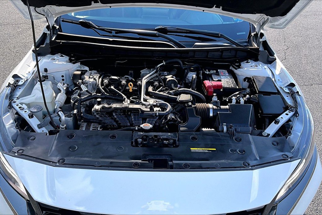 Used 2024 Nissan Altima 2.5 SR FWD image 35