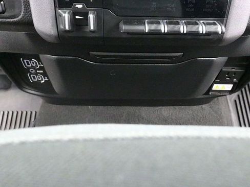 Used 2024 RAM 1500 Big Horn image 19