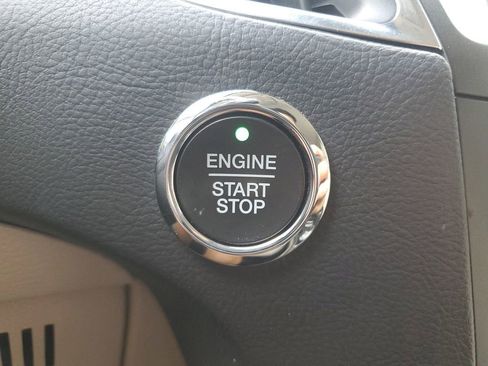 Used 2020 Ford Edge Titanium w/ Equipment Group 301A image 34