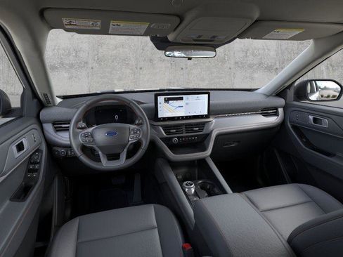 New 2026 Ford Explorer Active RWD image 9
