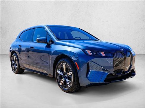 New 2026 BMW iX xDrive45 image 3