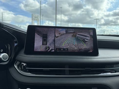 Certified 2026 INFINITI QX60 Luxe w/ Cargo Package image 24