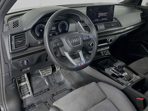 Used 2022 Audi SQ5 Premium Plus w/ Premium Plus Package AWD/4WD image 9