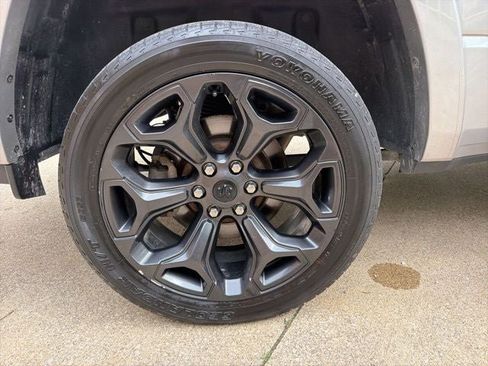 Used 2022 RAM 1500 Limited AWD/4WD image 30