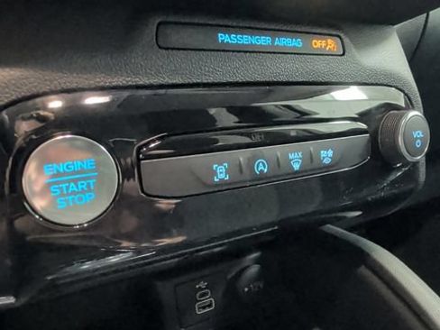 Used 2025 Ford Escape Active w/ Active Premium Tech Pack FWD image 26