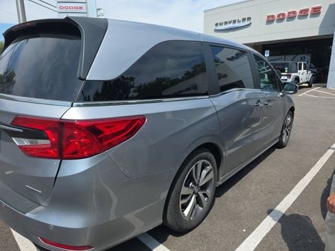 Used 2022 Honda Odyssey Touring image 6