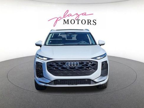 New 2026 Audi Q3 quattro 2.0T AWD/4WD image 2
