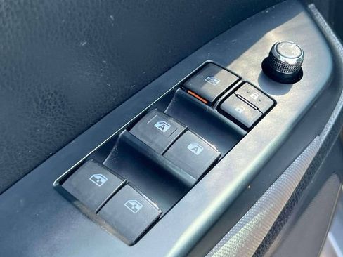 Certified 2019 Toyota Highlander LE AWD/4WD image 22