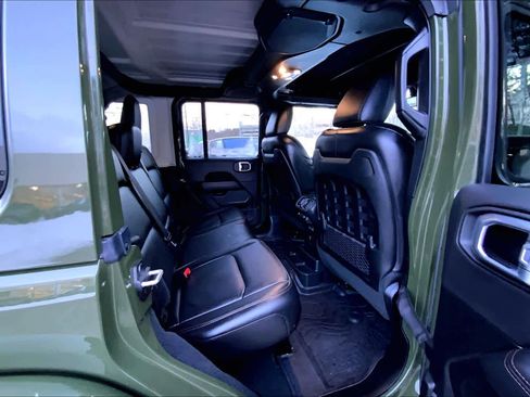 Used 2023 Jeep Wrangler Unlimited Rubicon 392 w/ Dual Top Group image 19