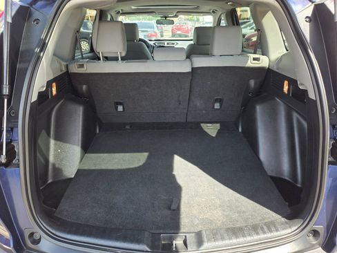 Used 2019 Honda CR-V EX image 11