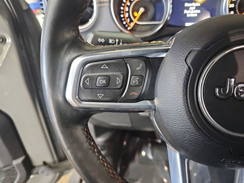 Certified 2022 Jeep Gladiator Overland image 16