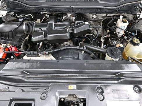 Used 2019 Ford F250 XL w/ Power Equipment Group image 52