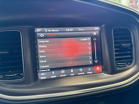 Used 2019 Dodge Charger Scat Pack w/ Dynamics Package RWD image 31